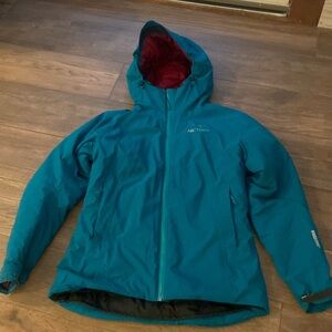 Arc’teryx puffy coat
